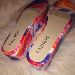 Size 8 platform shoes